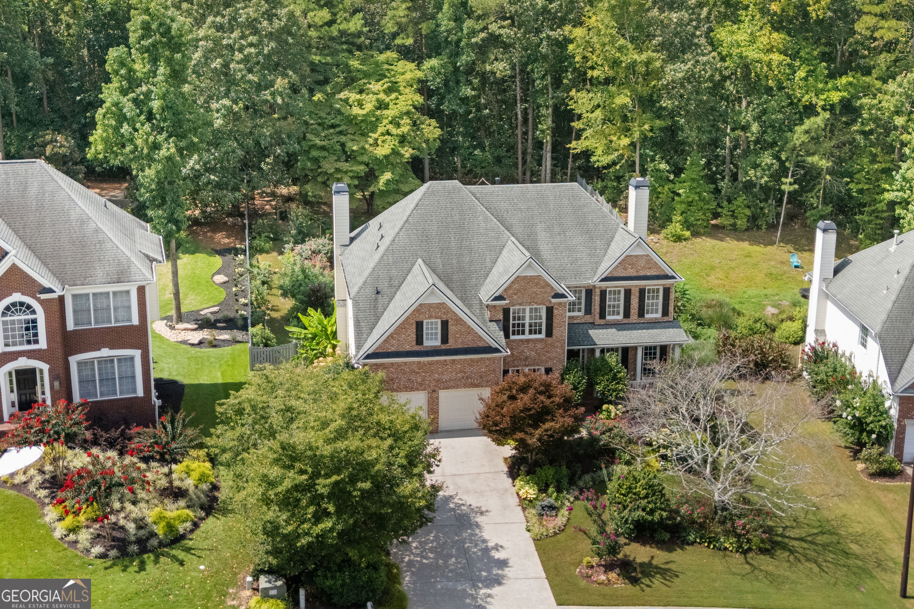 562 Vinings Springs DR SE