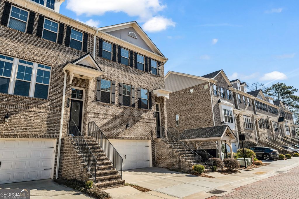 Photo of 2006 Raven Way, Atlanta, GA 30341 (MLS # 10702495)