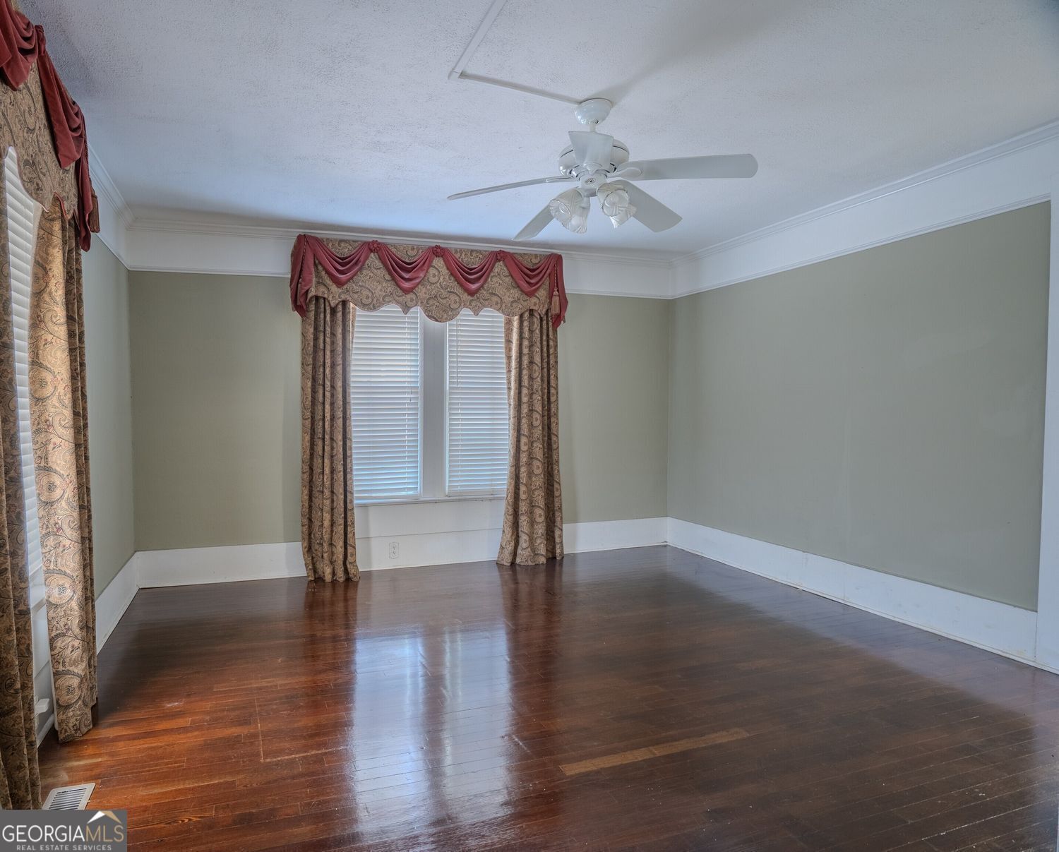 Rockmart, Georgia 30153, United States, 4 Bedrooms Bedrooms, ,4 BathroomsBathrooms,Residential,Active,104926