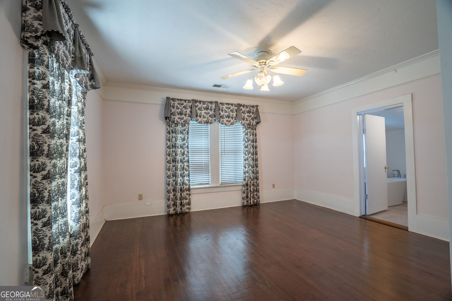 Rockmart, Georgia 30153, United States, 4 Bedrooms Bedrooms, ,4 BathroomsBathrooms,Residential,Active,104926