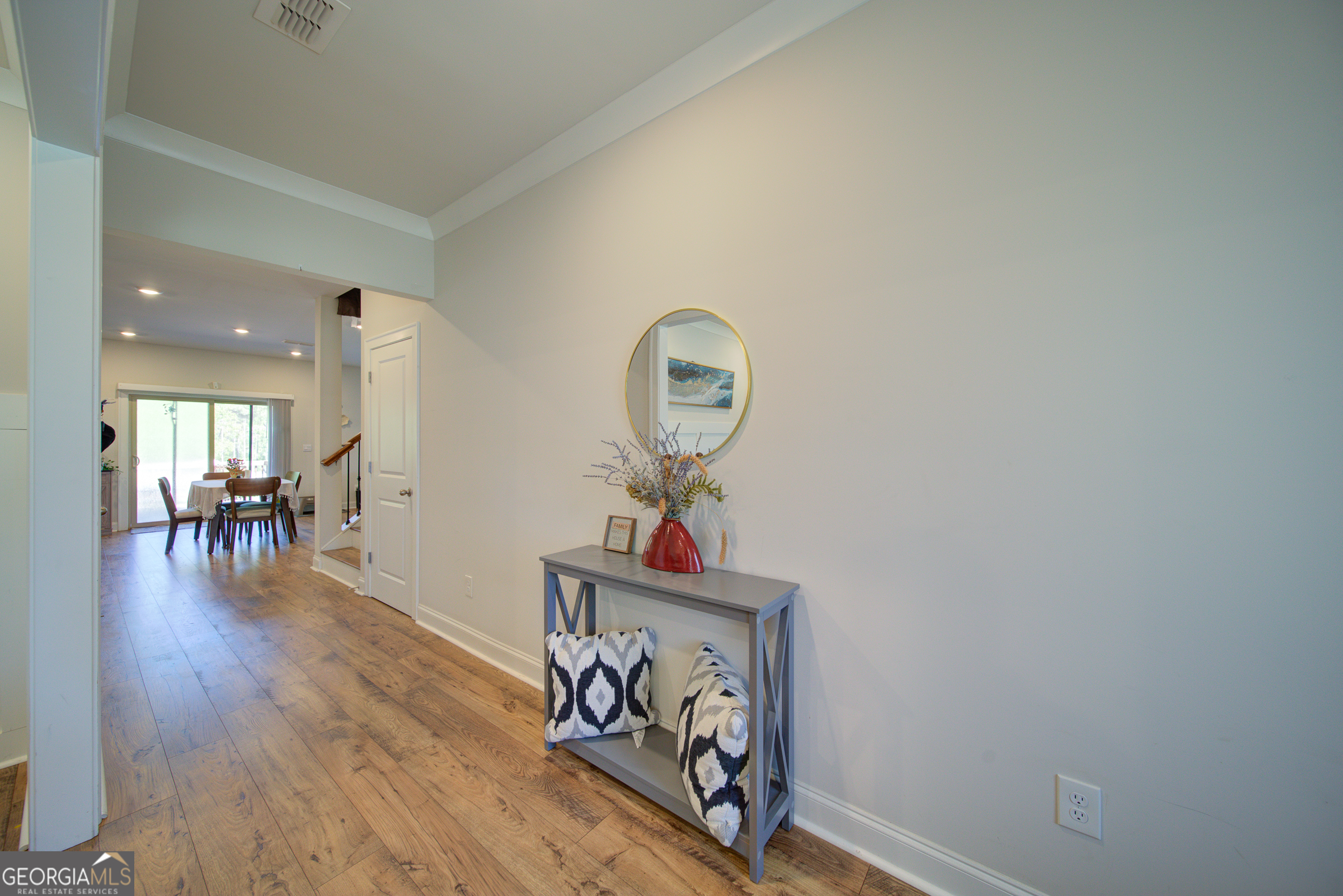 3690 Summerpoint XING