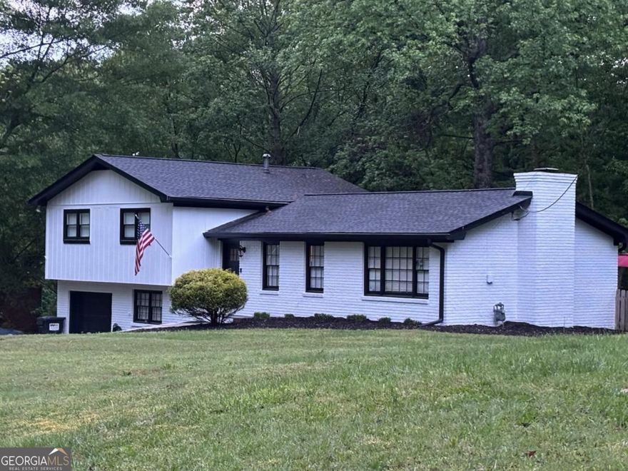 Welcome to 140 Timberland St., Woodstock, GA - A Fully Furnished Gem Ready to Impress    Step into luxury, style, and convenience in this beautifully renovated 3-bedroom split-level home nestled in the heart of Woodstock. Every inch of this residence has been thoughtfully updated-freshly painted exterior, a brand-new roof, and designer furnishings throughout make this home 100% move-in ready. Just bring your suitcase-everything else is already in place.    Inside, you'll find a spacious open layout that flows effortlessly from room to room, blending functionality and warmth. Whether you're relaxing in the tastefully decorated living area or cooking in the fully equipped kitchen, there's nothing left to the imagination. It's comfort, elegance, and convenience-all under one roof.    Ideal for professionals, families, or anyone looking to enjoy a high-quality lifestyle in one of Georgia's most desirable areas. With modern finishes, stylish decor, and every essential already in place, this home isn't just a place to live-it's a place to love.    $2700/month reflects the value, comfort, and sheer beauty of a home that offers so much more than four walls-it offers peace of mind and effortless living