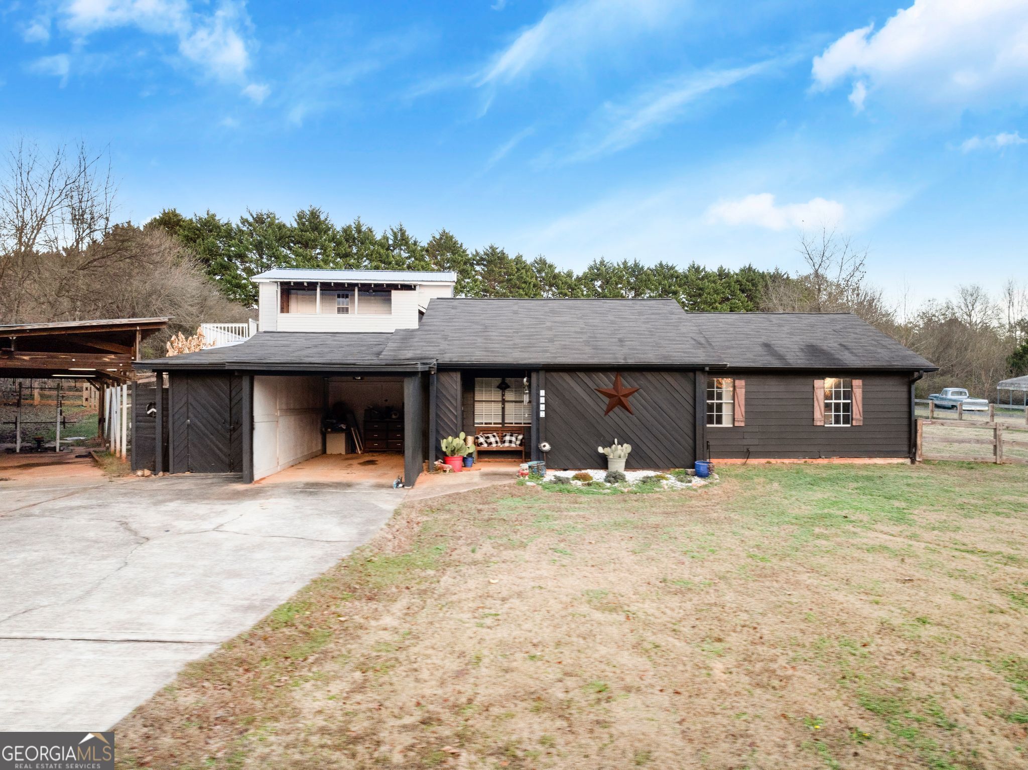 1142 Lewis Roberts RD