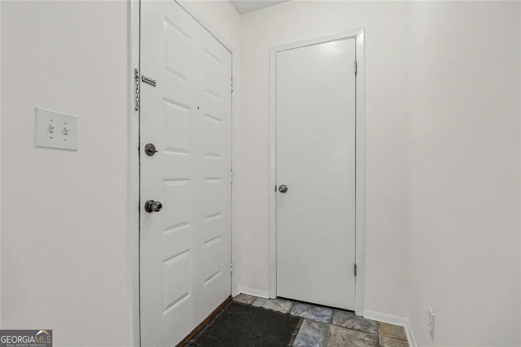 101 Dunbar DR