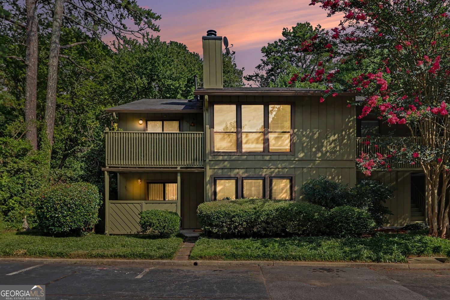 101 Dunbar DR