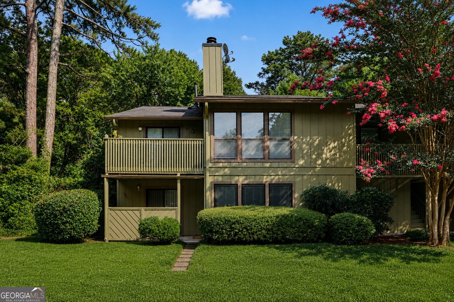 101 Dunbar DR