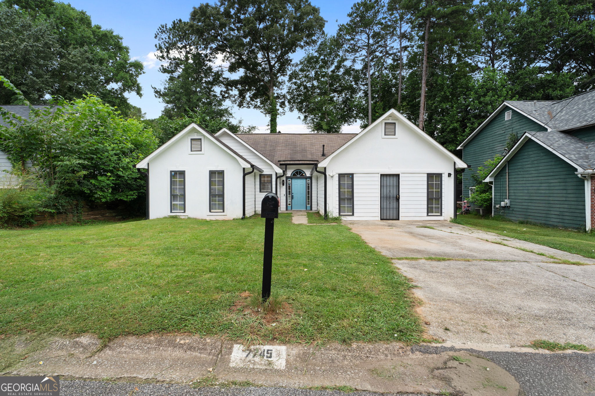 7745 Antebellum LN