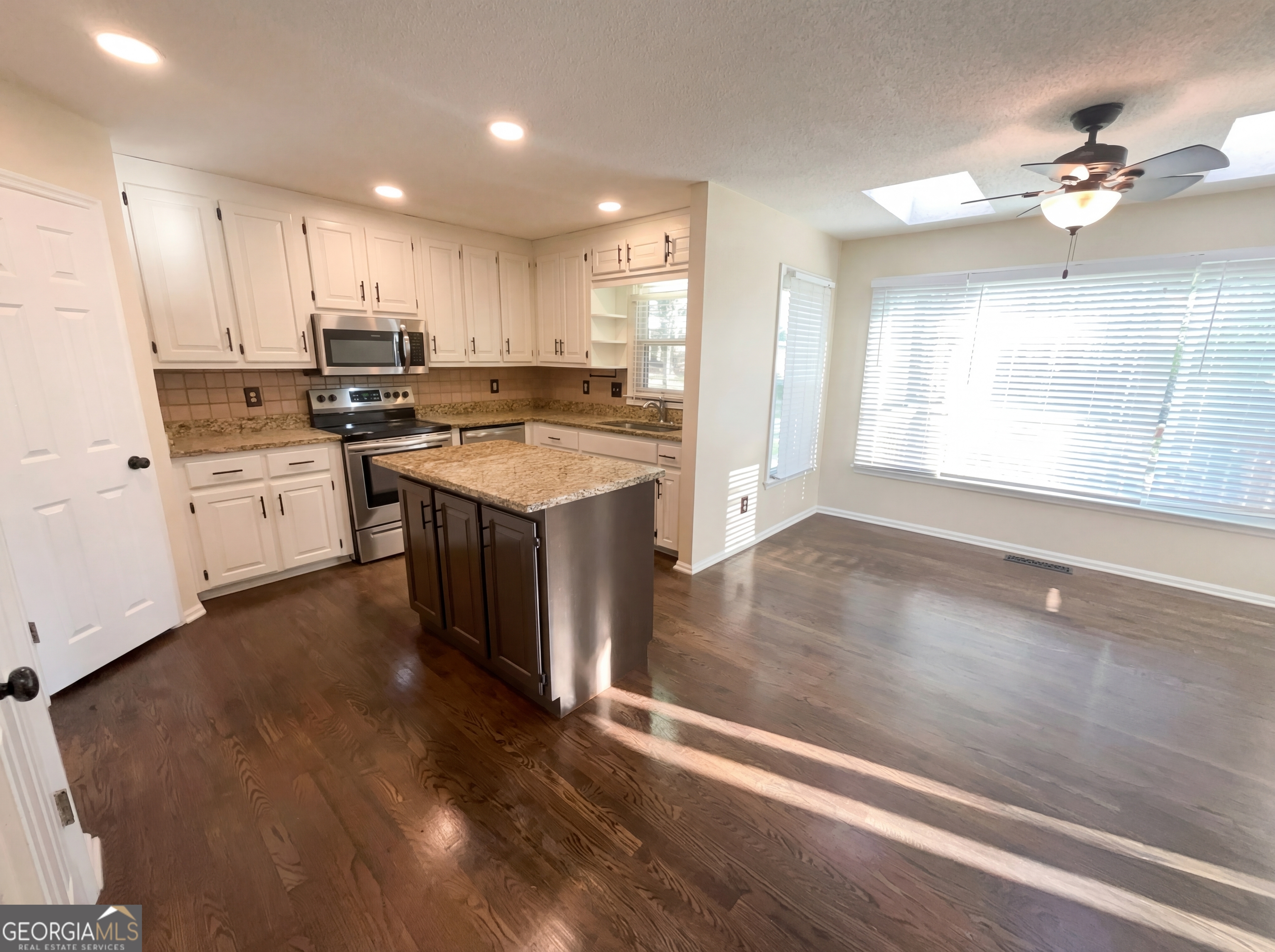 2903 Pendleton LN SW