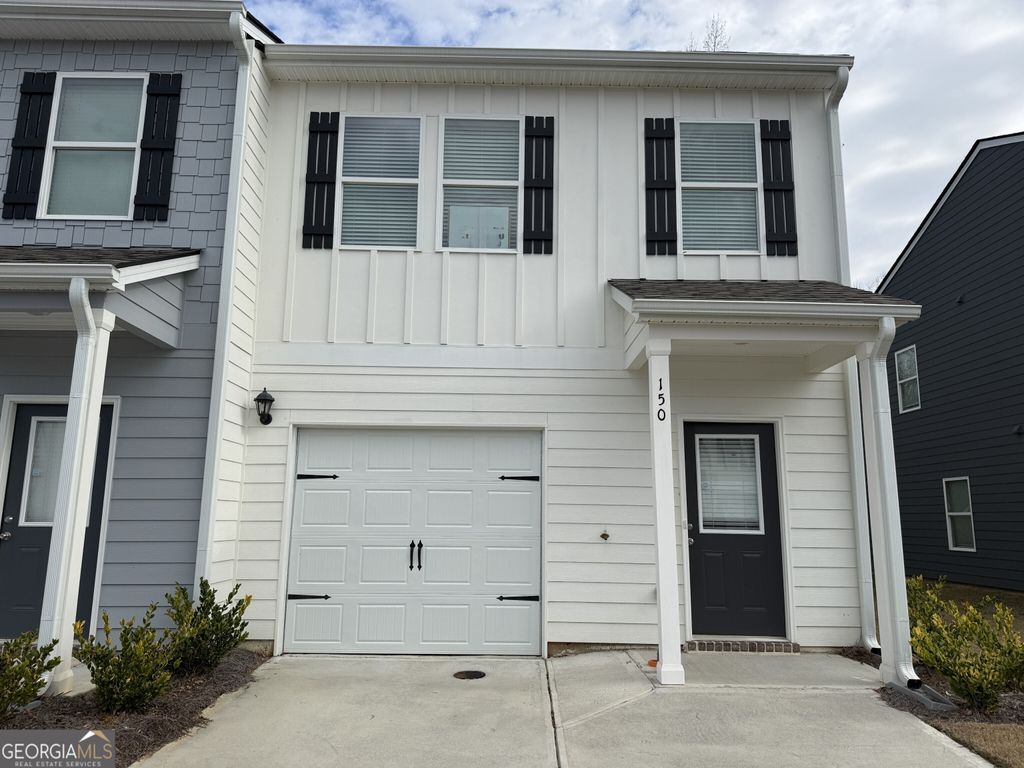 Photo of 150 Village Green Drive, Adairsville, GA 30103 (MLS # 10661016)