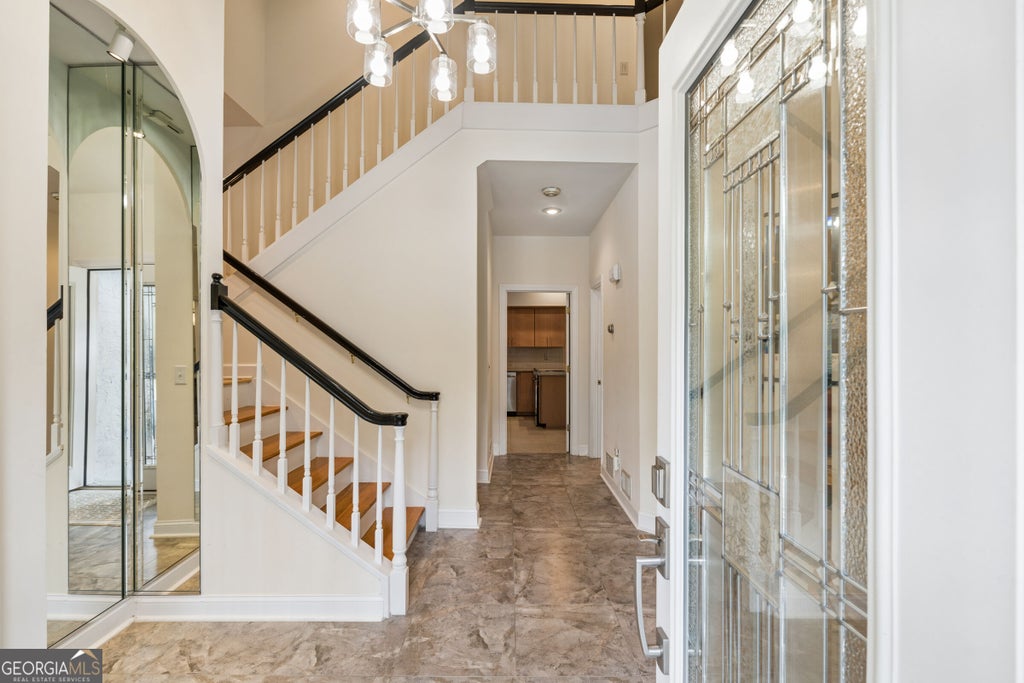 Photo of 210 Wessex Court, Sandy Springs, GA 30328 (MLS # 10829340)