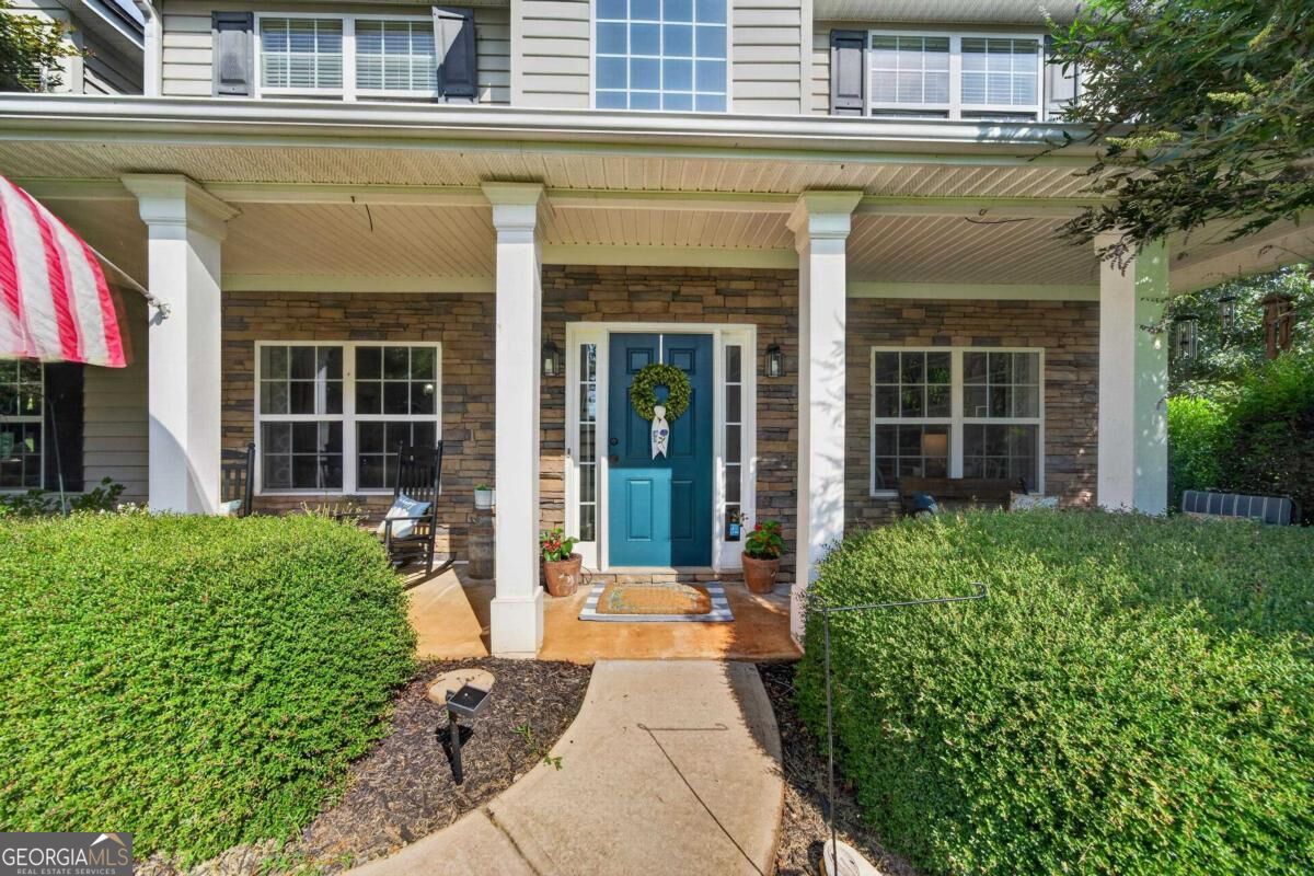 121 Collis CIR