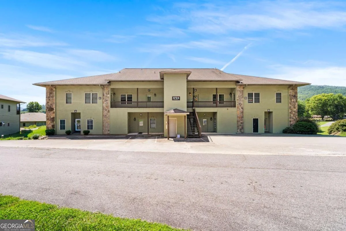 1724 Watercrest Way Unit G