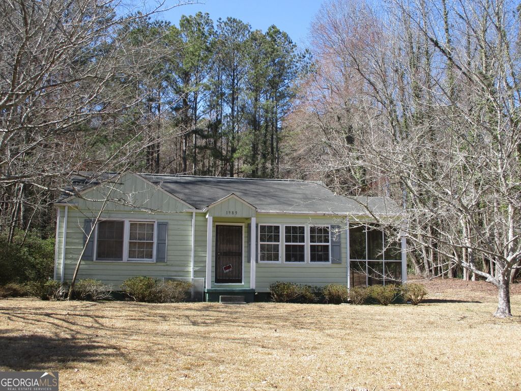 Photo of 1989 Grant Road SW, Atlanta, GA 30331 (MLS # 10655658)