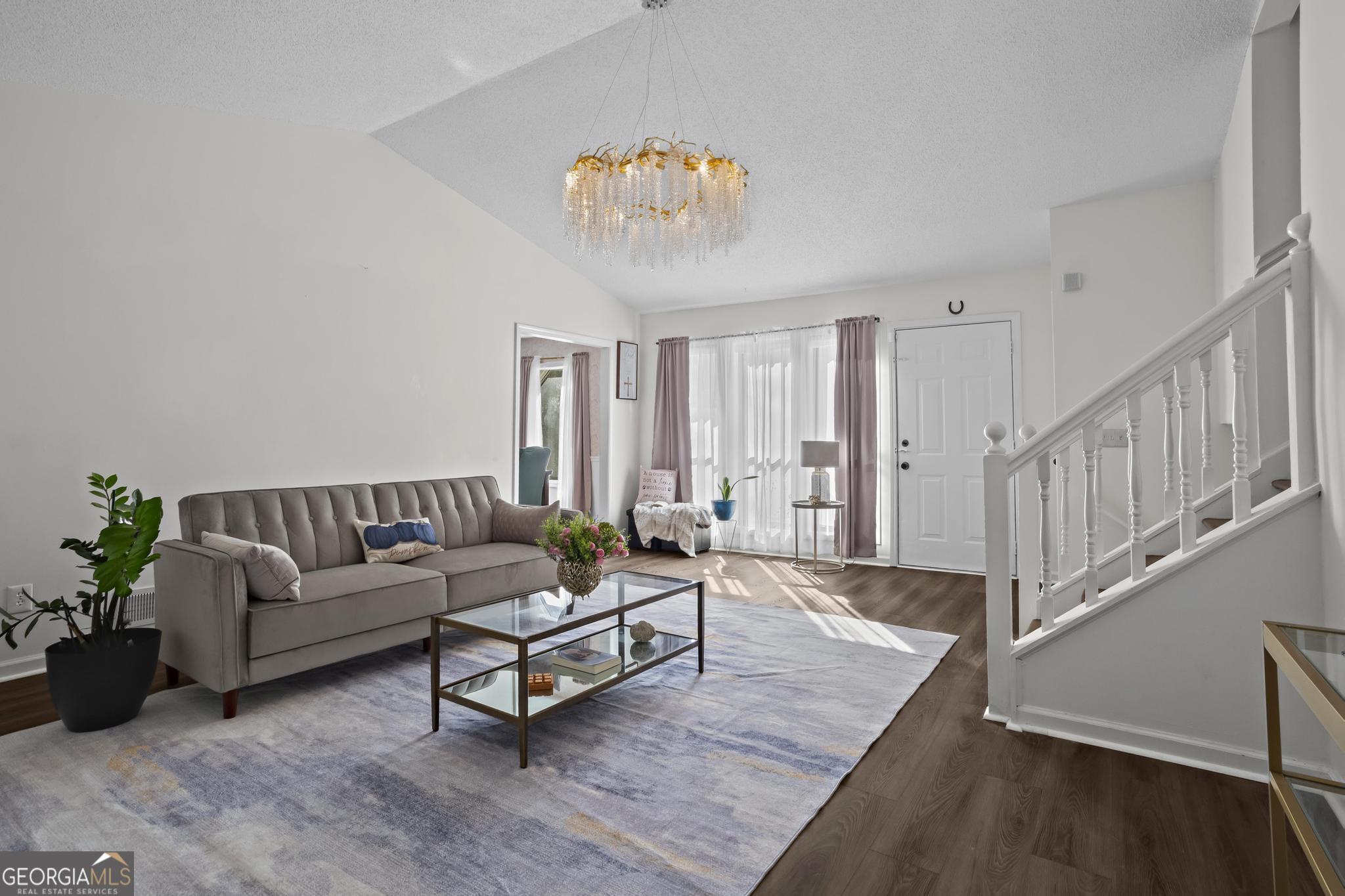 1071 Ferry Creek WAY