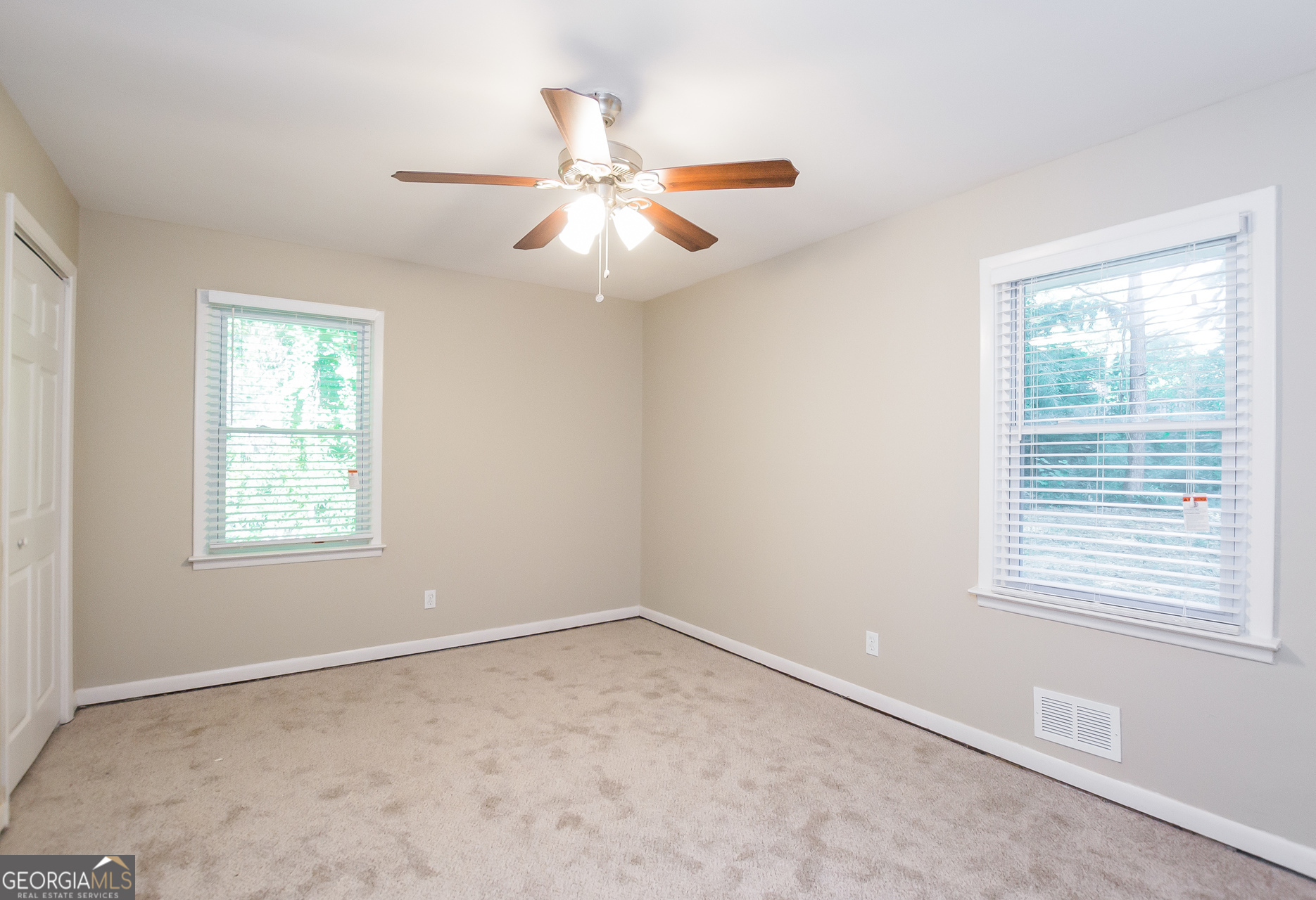 white oak farms - Residential Lease