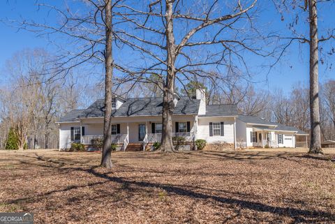 1650 Pierce Dairy RD Madison GA 30650