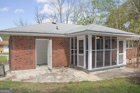 130 Scarlet DR Jonesboro GA 30236