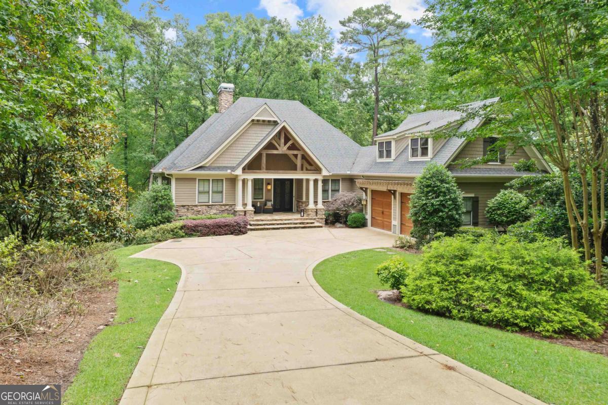 1121 Crackers Neck RD