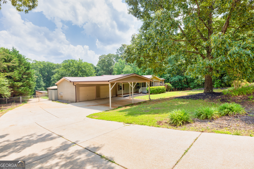 219 Forest Lake RD