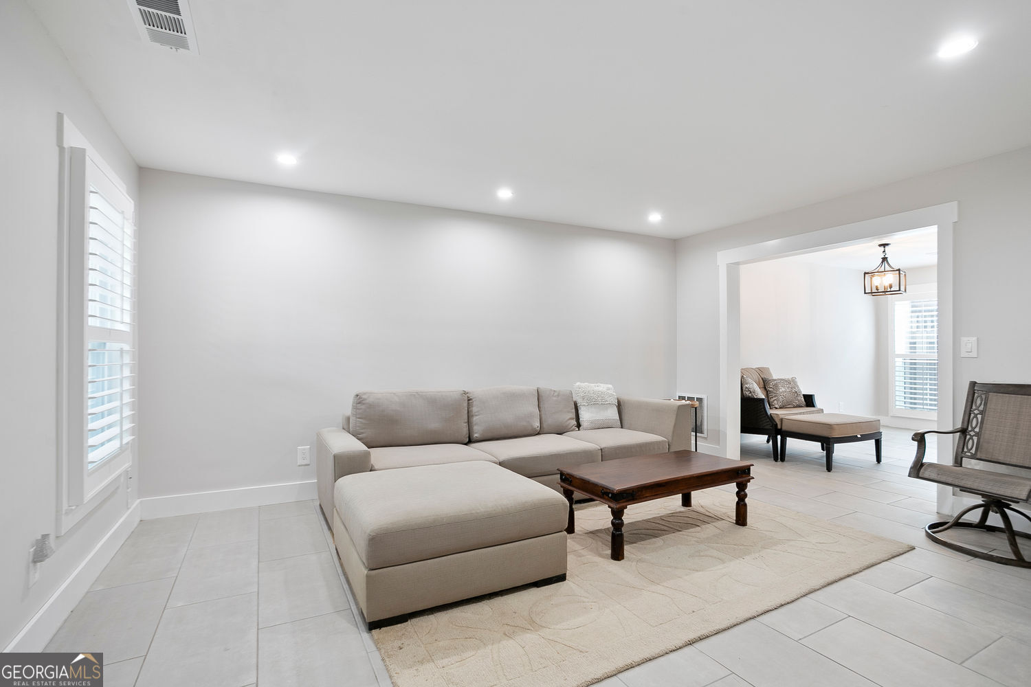 4167 Oakwood WAY
