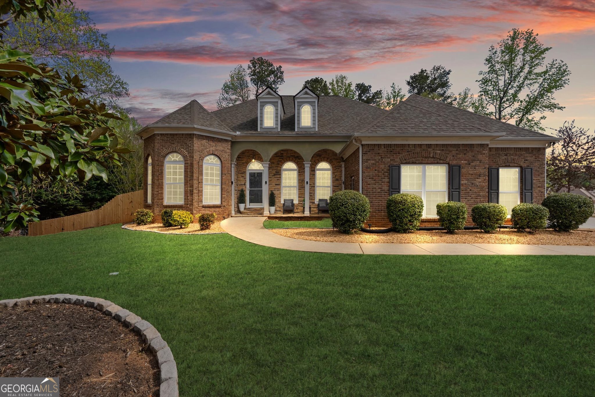1358 Tamarack Lakes DR