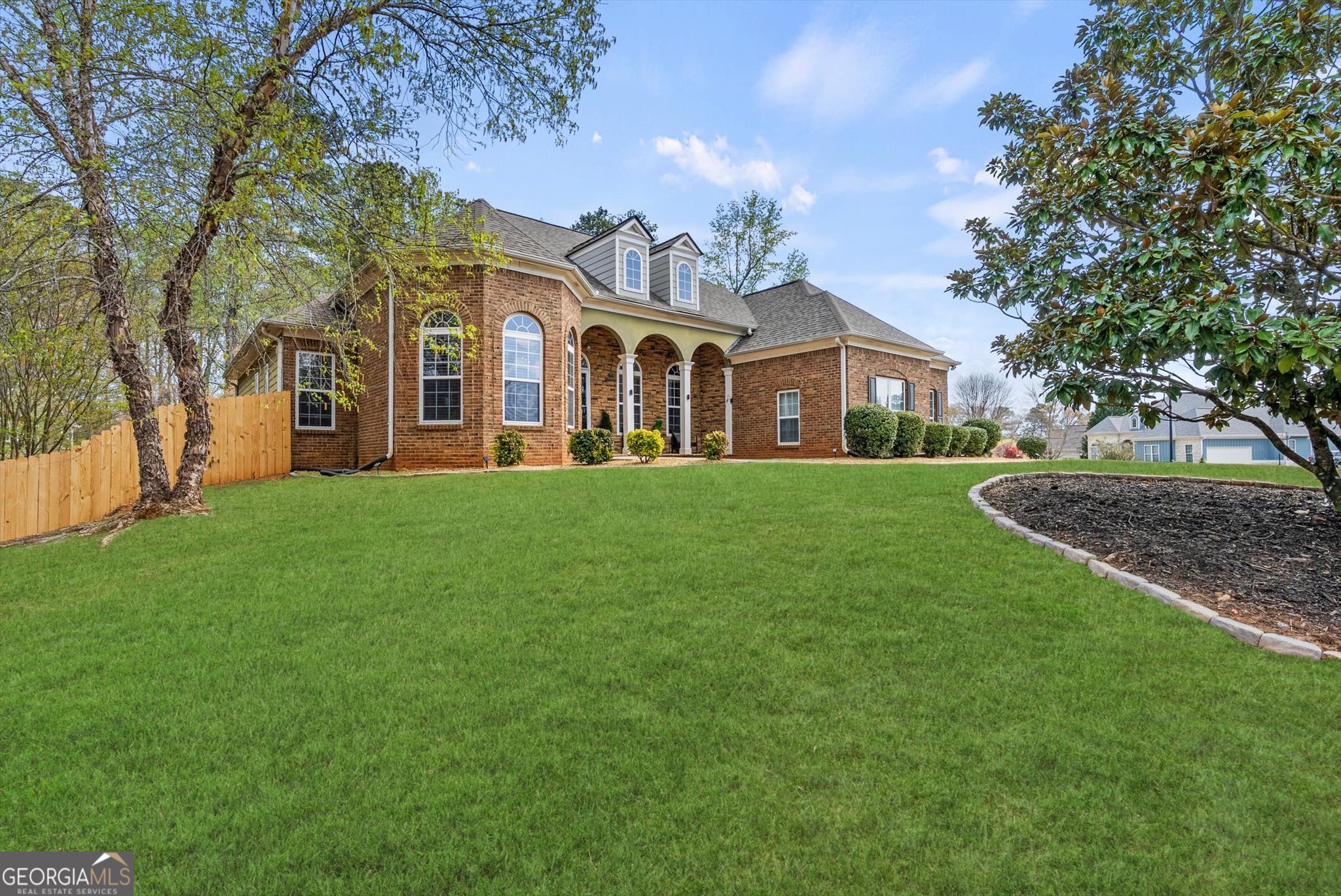 1358 Tamarack Lakes DR