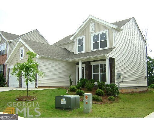 Open House Available on 9/11/25 @6:30 Pm until 7:00 Pm LAMINATE FLOORING, NEW PAINT SCHEME. FABULOUS MONARCH VILLAGE SUBDIVISION! SWIM, TENNIS, PLAYGROUND, LAKE, BASKETBALL, CLUB HOUSE. VERY POPULAR LOCATION! LARGE EAT IN KITCHEN, OPEN TO FAMILY ROOM, FORMAL DINING RM W/BEAUTIFUL WHITE PANELING, SPACIOUS MASTER SUITE WITH WALK IN CLOSET AND SEPARATE GARDEN TUB. CONVENIENT TO SCHOOLS, SHOPPING AND MAJOR HIGHWAYS.