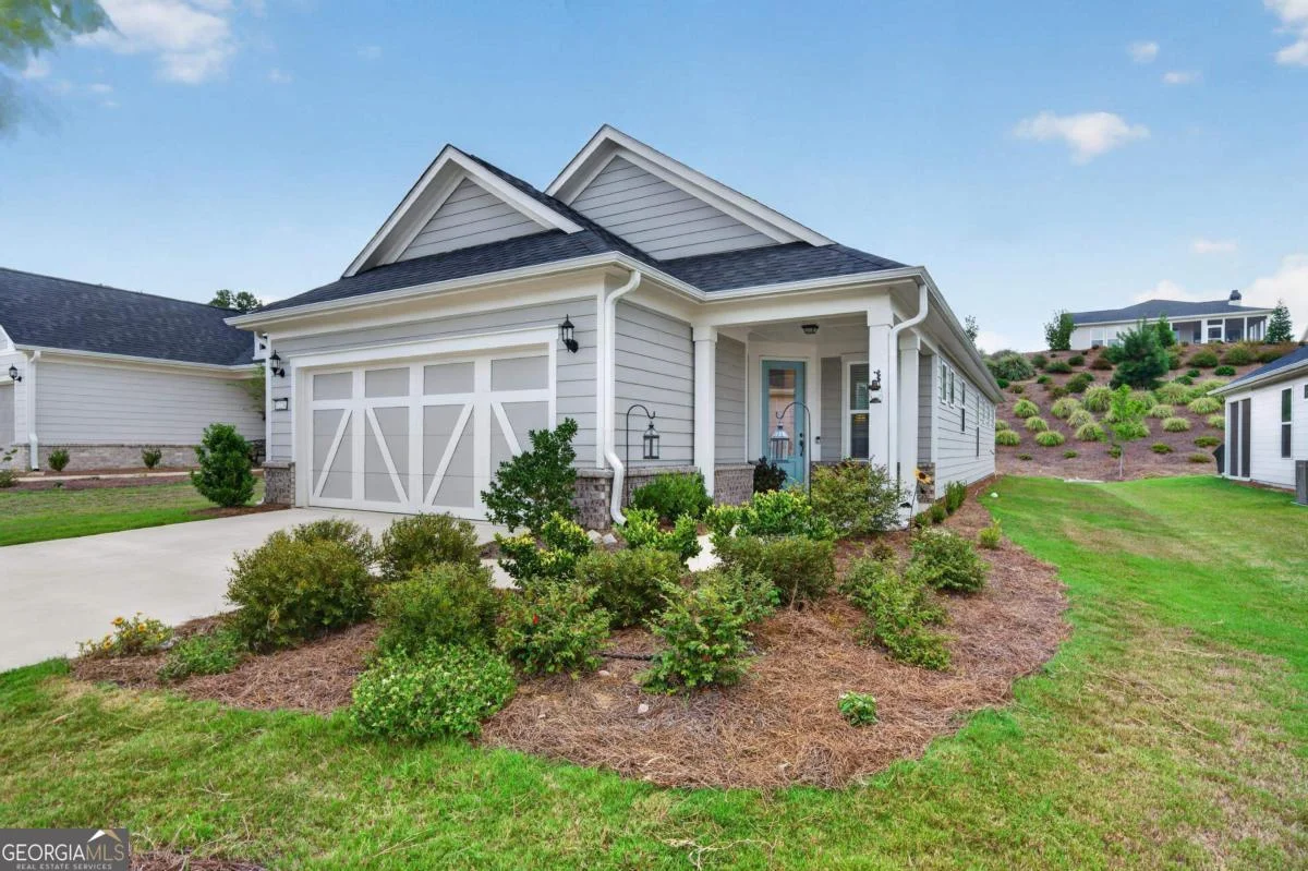1228 Cypress Way