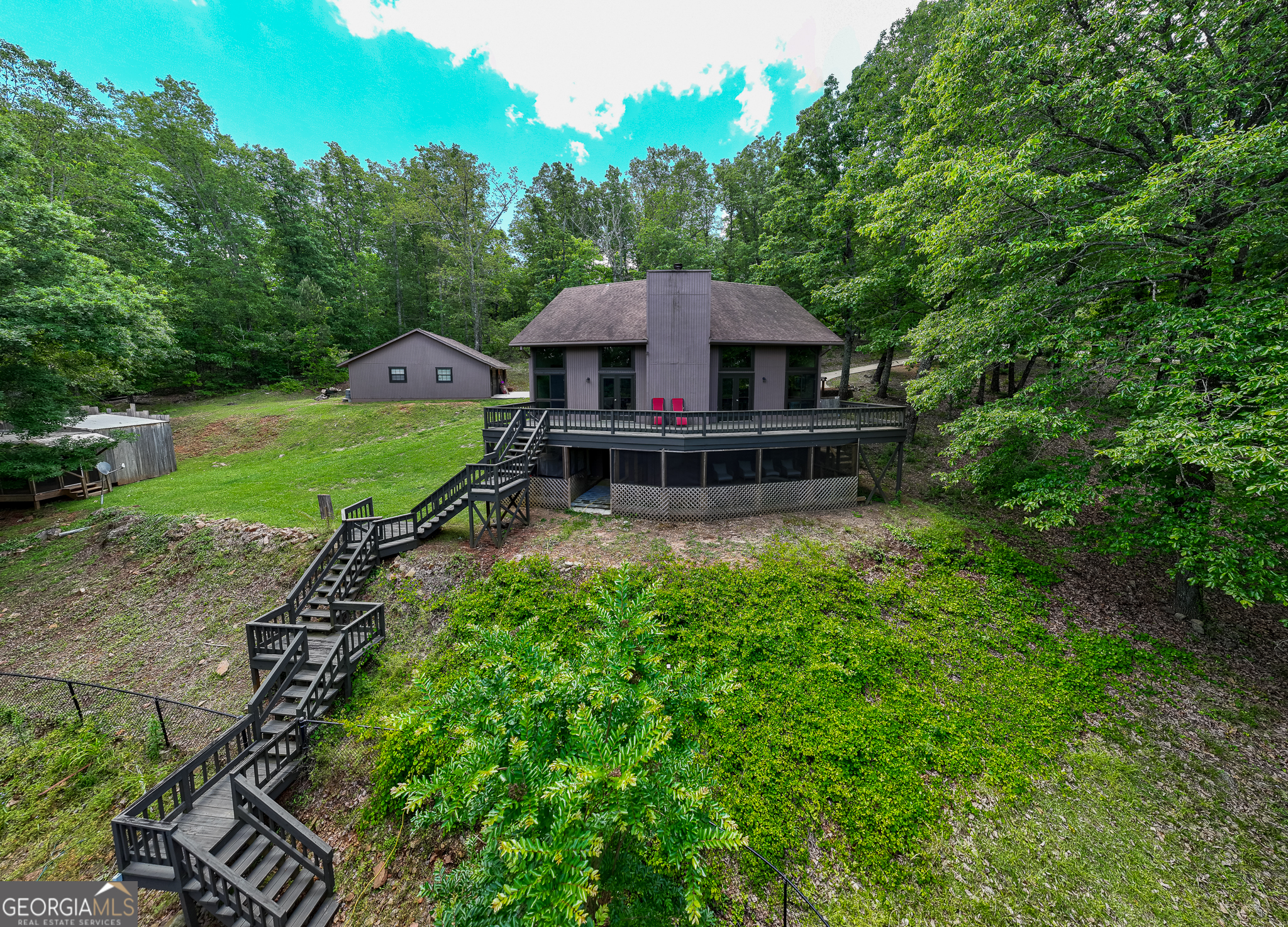 900 Mountain Ridge DR 4.89 ACRES