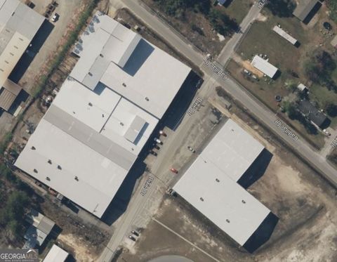 1 Dixie Baxley GA 31513