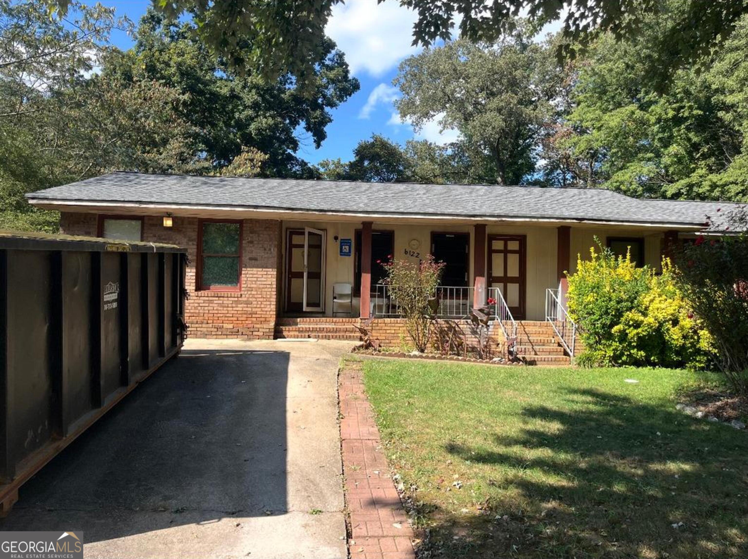 Investor special! This 1,800 sq ft four-sided brick home is loaded with potential and ready for renovation. With solid bones and endless possibilities, this property is the perfect opportunity to create your next flip, rental, or forever home. Don't miss out on adding value to this one! New roof was put on in October 2022!
