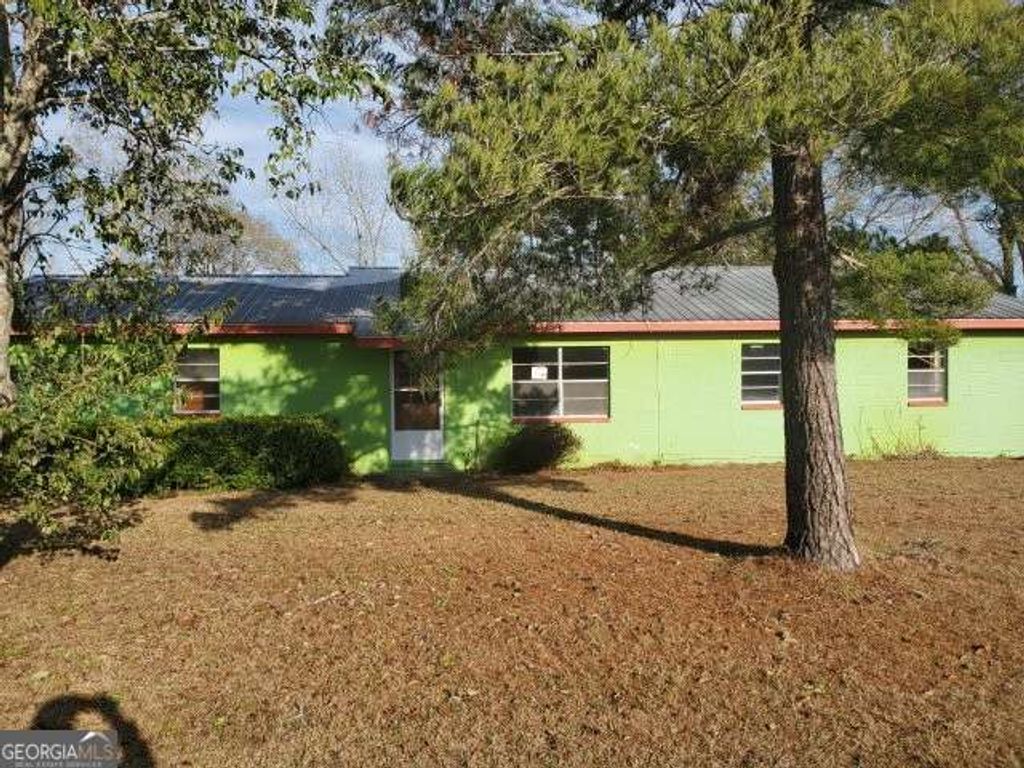 Photo of 153 Bush Avenue, Fitzgerald, GA 31750 (MLS # 10705613)