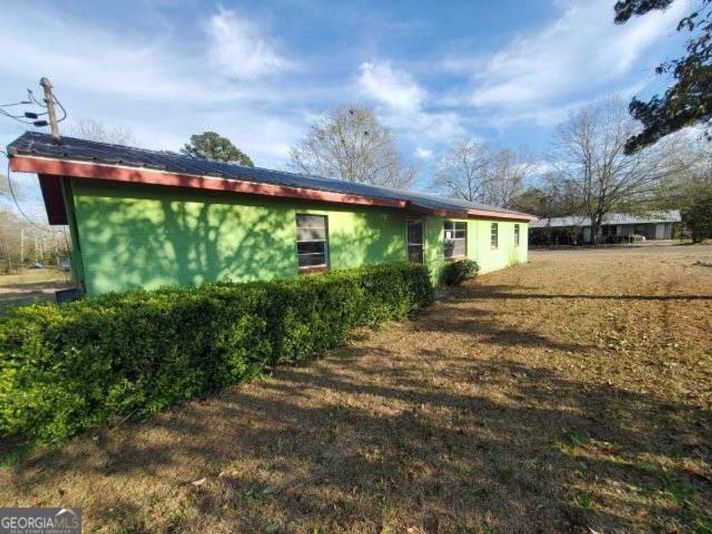 Photo of 153 Bush Avenue, Fitzgerald, GA 31750 (MLS # 10705613)