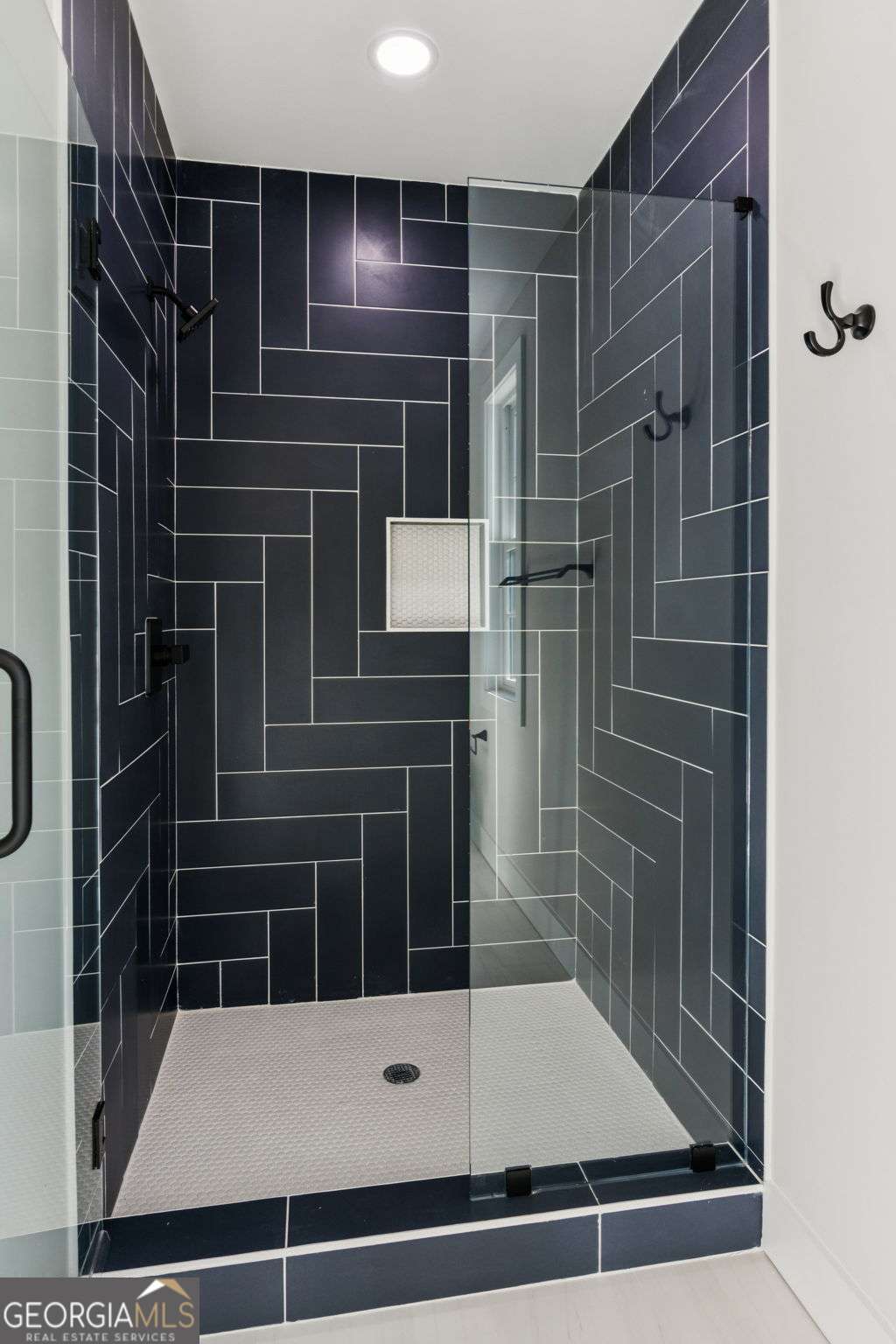 Akunna Court - Residential Lease