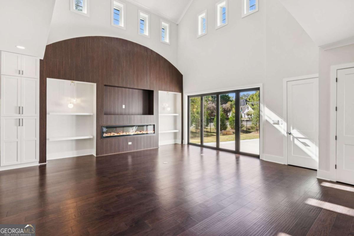 Akunna Court - Residential Lease