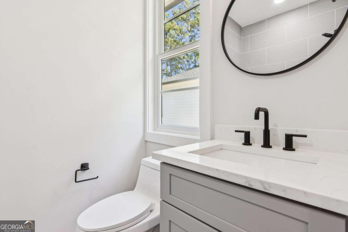 Akunna Court - Residential Lease