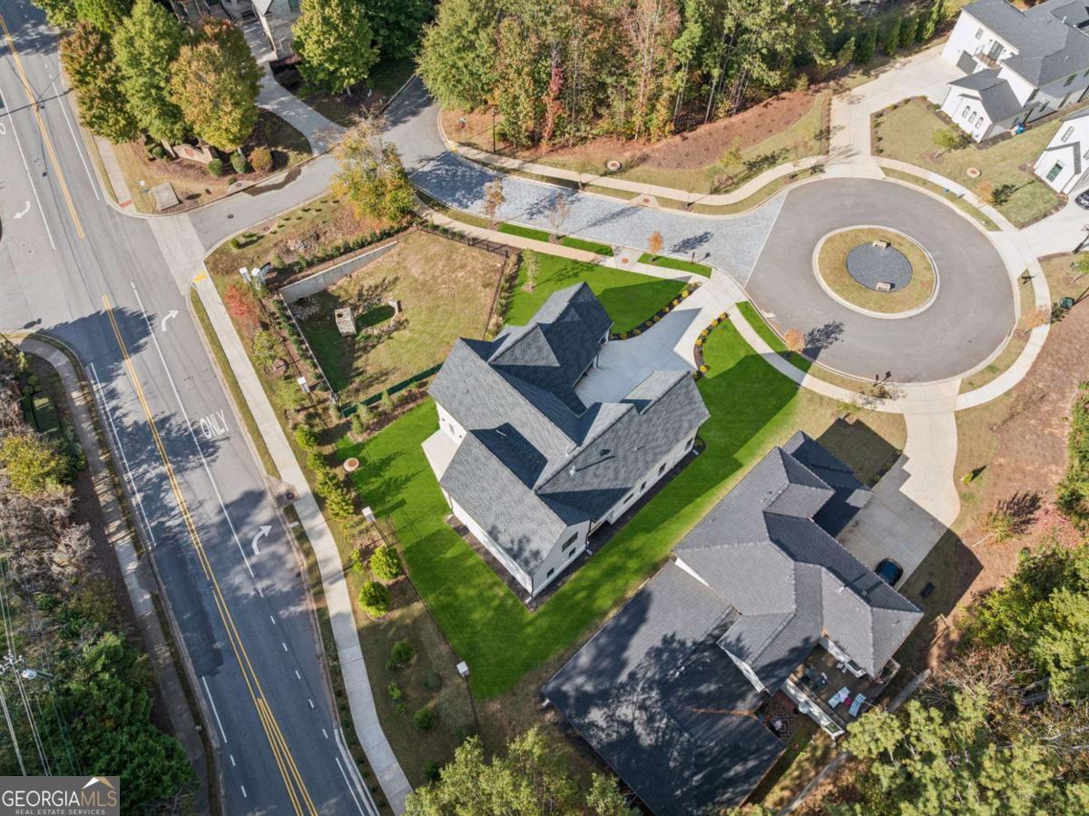 Akunna Court - Residential Lease