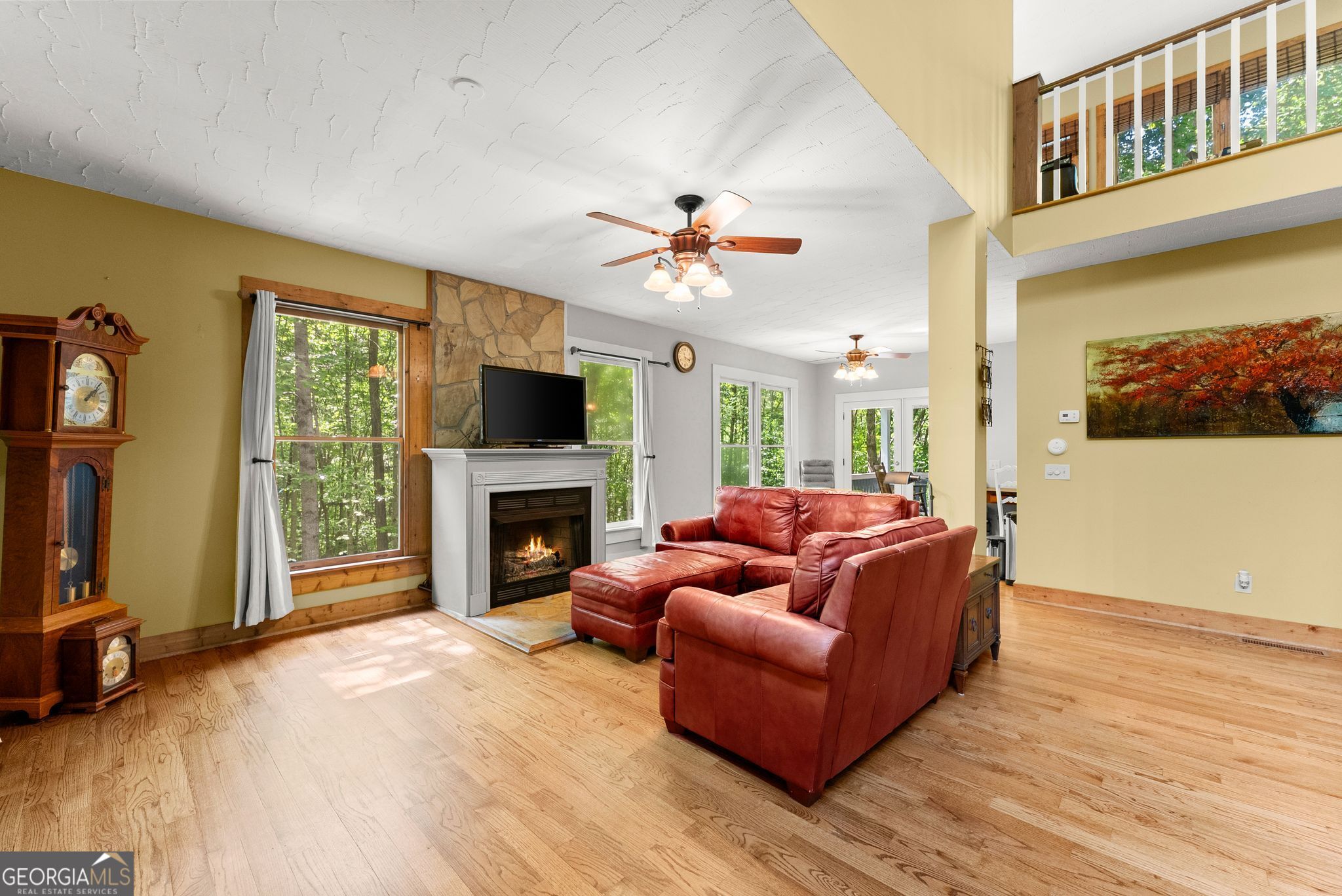 544 Cameron RD