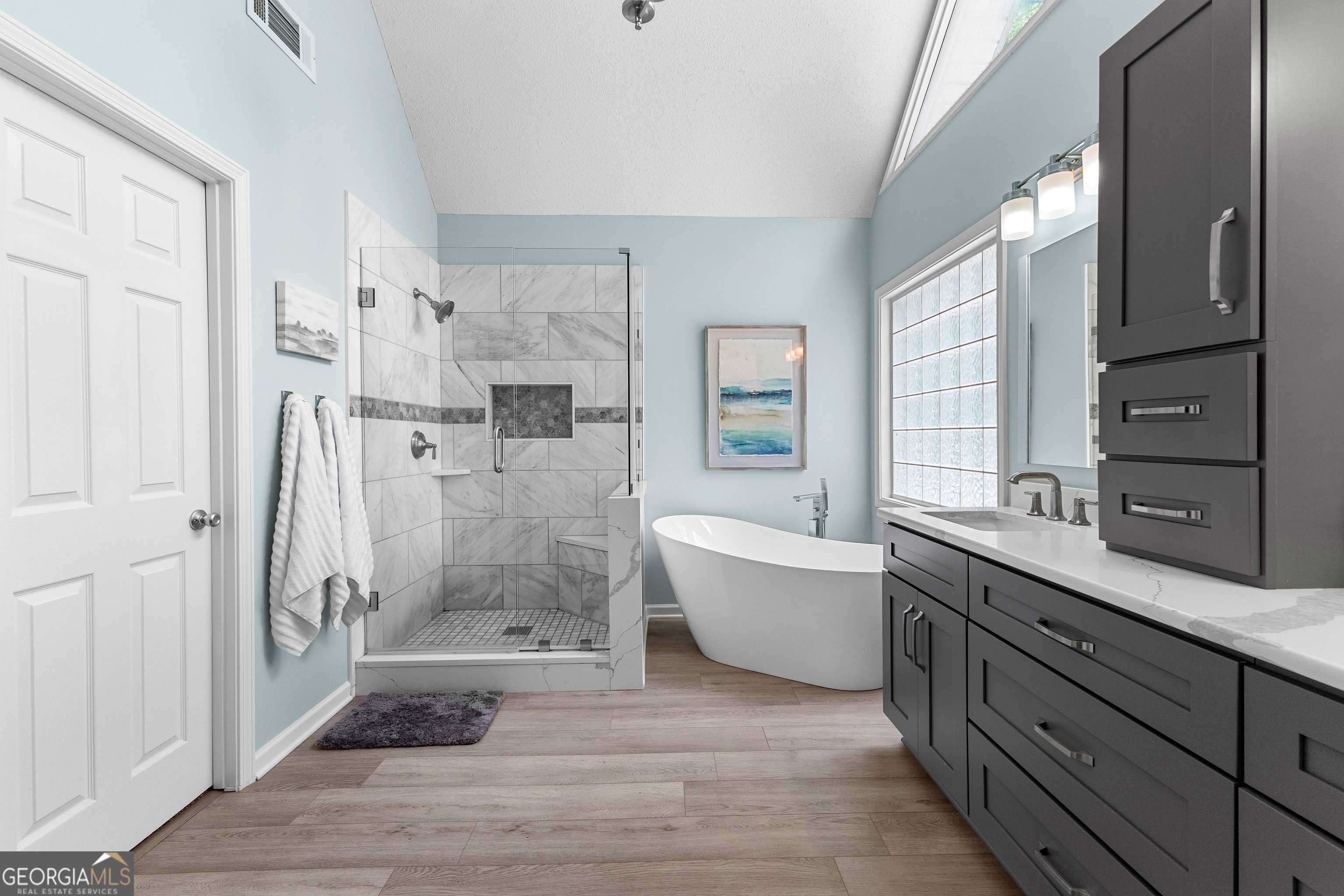 Sharpsburg, Georgia 30277, United States, 4 Bedrooms Bedrooms, ,4 BathroomsBathrooms,Residential,Active,242255