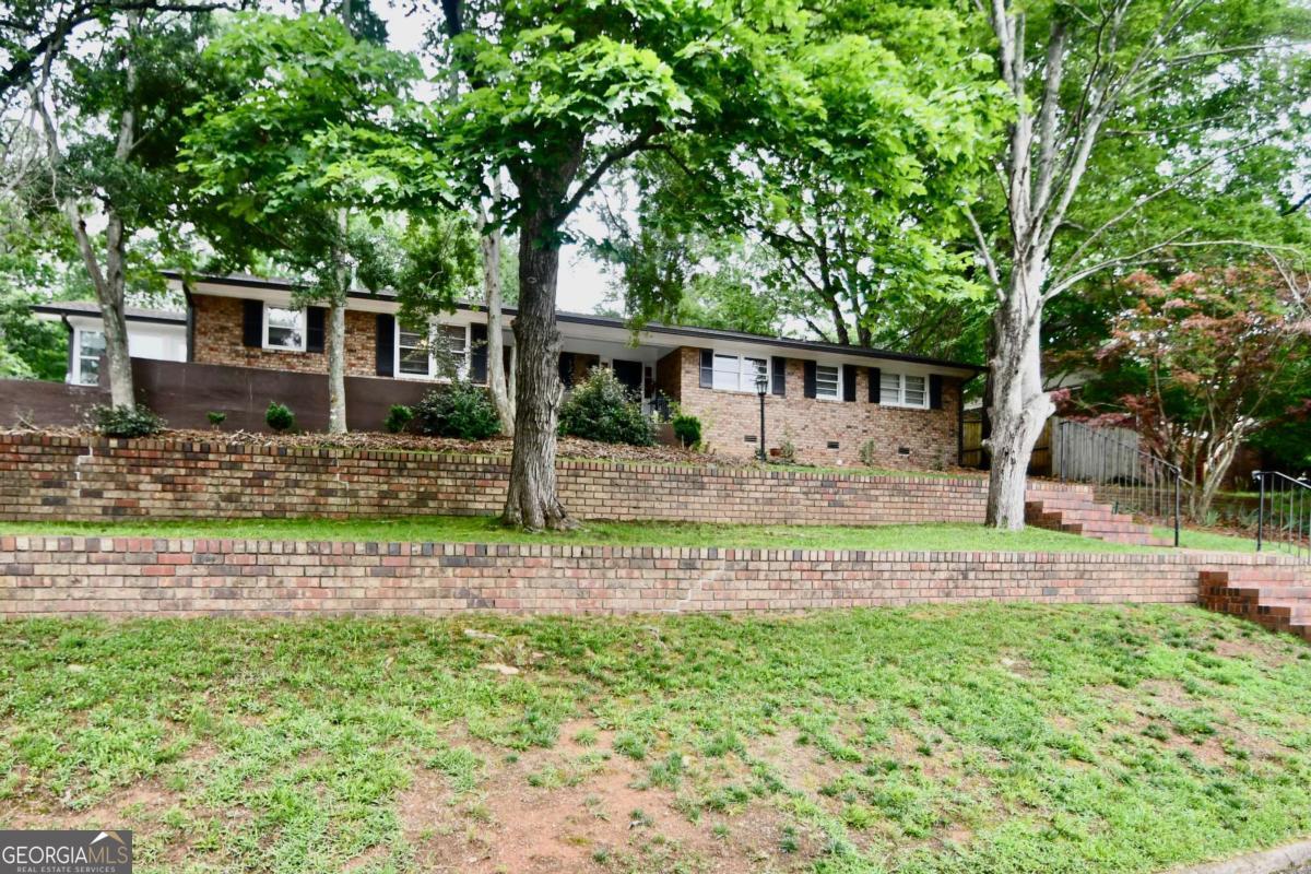 280 Valleybrook DR