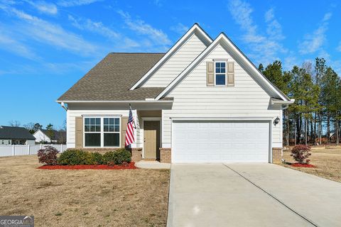 Photo of 15 Sleepy Oaks Trail NE, Rome, GA 30165 (MLS # 10677105)