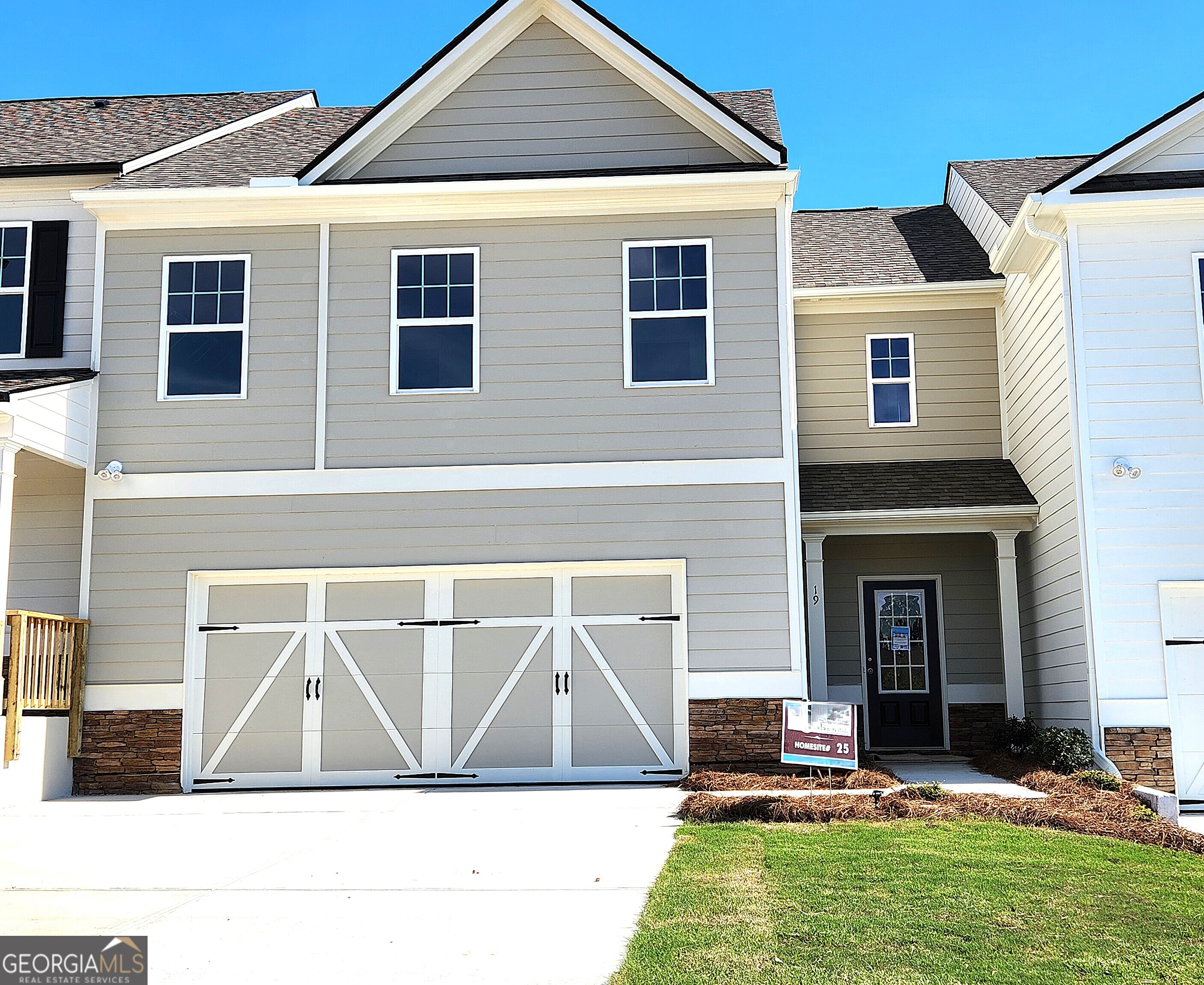 The Bramblewood by Piedmont Residential in our Newnan community The Retreat at Browns Ridge. 3 bedroom 2 bath open floor plan with huge kitchen island and room for 4 bar stools. Plenty of beautiful white painted maple cabinets with Dallas White granite counter tops and stainless appliances. Delightful floor plan design has generously sized bedrooms , bathrooms and closet space. Thoughtfully designed with a loft / flex space on the 2nd floor that is perfect for a work from home space or homework station! HOA Dues are $150 per month and cover lawn maintenance. Time to play on the weekends instead of doing yard work! Priced at just $359,900 and ready for move in! Seller is offering a $15,000 Buyer incentive on this home that can be used any way you want when using PRC Mortgage Stuart Smith 770-778-8744 ssmith@prcmortgage.com