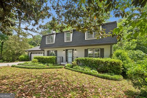 Photo of 2772 Dunnington Circle, Atlanta, GA 30341 (MLS # 10755797)