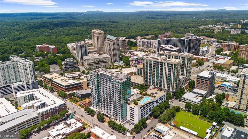 Photo of 250 Pharr Road NE #704, Atlanta, GA 30305 (MLS # 10654066)