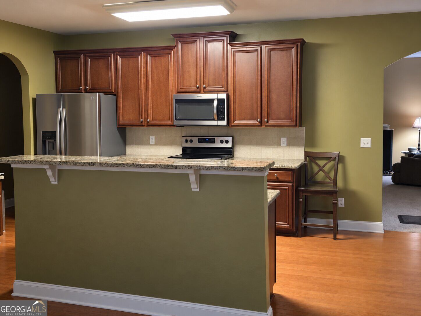 3825 Kings Bridge DR