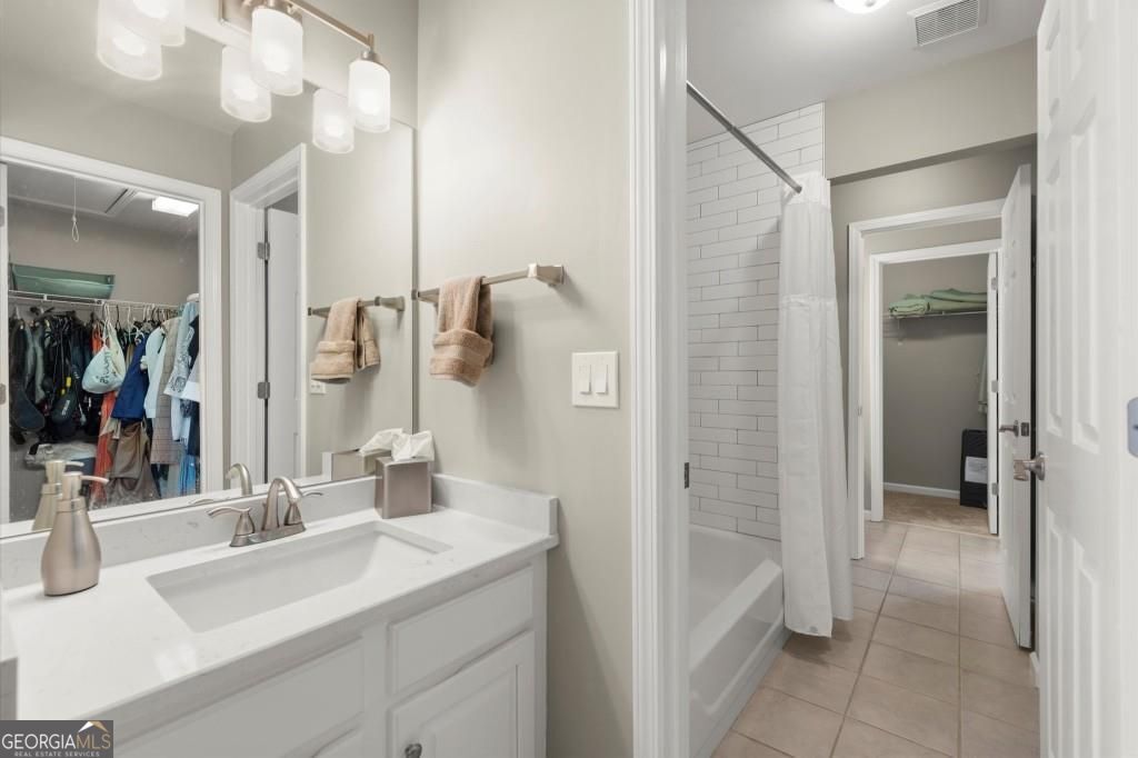 Milton, Georgia 30004, United States, 5 Bedrooms Bedrooms, ,5 BathroomsBathrooms,Residential,Pending,107989