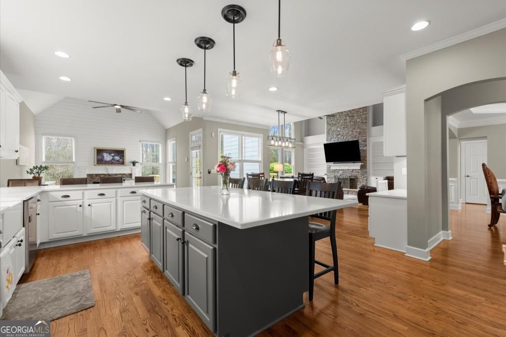 Milton, Georgia 30004, United States, 5 Bedrooms Bedrooms, ,5 BathroomsBathrooms,Residential,Pending,107989