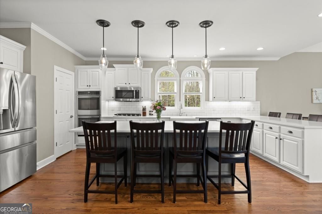 Milton, Georgia 30004, United States, 5 Bedrooms Bedrooms, ,5 BathroomsBathrooms,Residential,Pending,107989