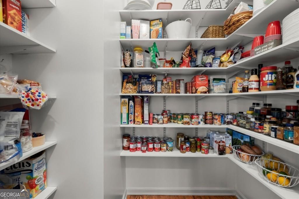 Milton, Georgia 30004, United States, 5 Bedrooms Bedrooms, ,5 BathroomsBathrooms,Residential,Pending,107989