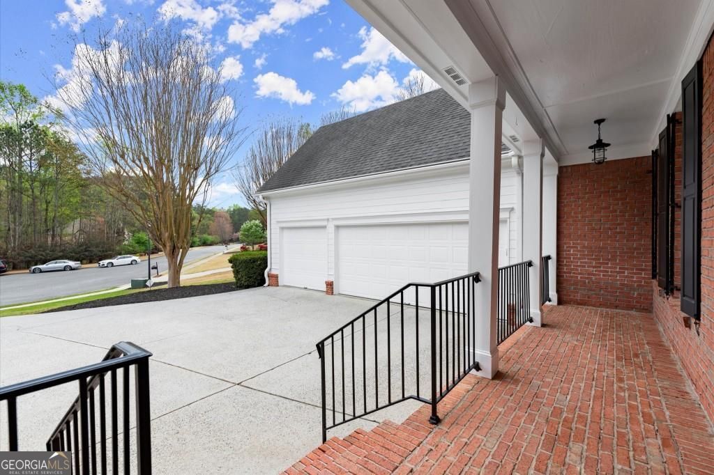 Milton, Georgia 30004, United States, 5 Bedrooms Bedrooms, ,5 BathroomsBathrooms,Residential,Pending,107989